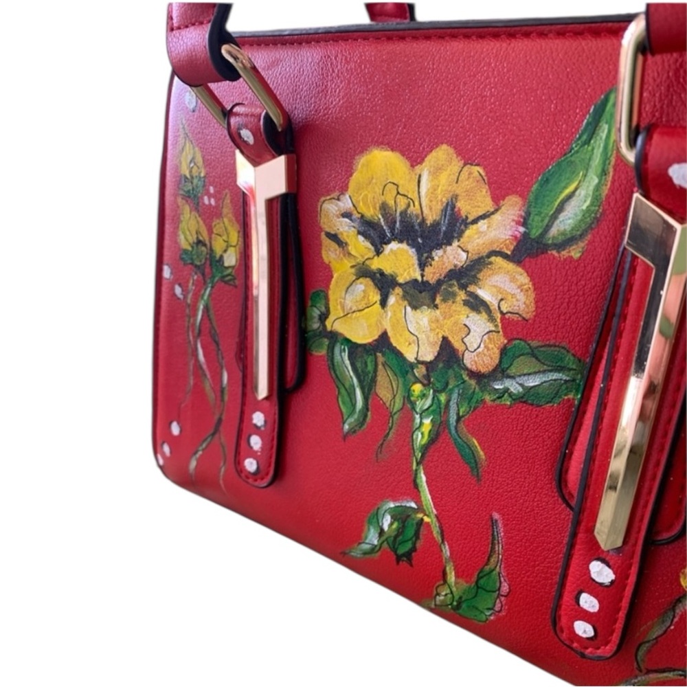 Custom Hand Painted "Lady In Red" Floral Upcycled Shoulder Bag- One of a kind! - Picture 3 of 9